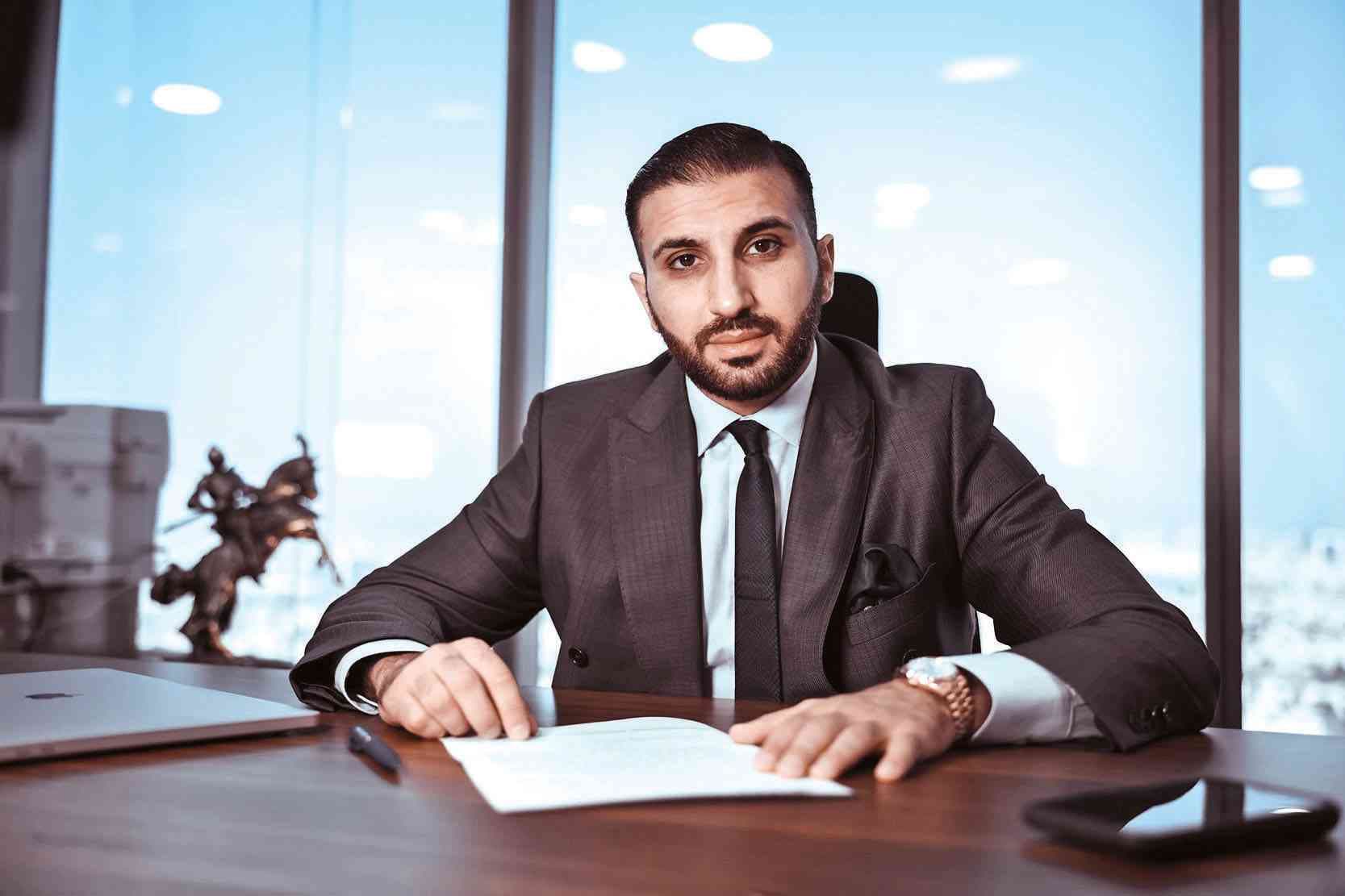 Aschraf Mahmud: Albayan Local Market Feature